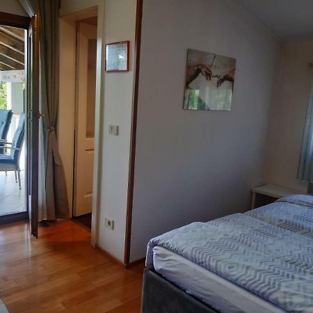 Sempas Rooms Leban מראה חיצוני תמונה