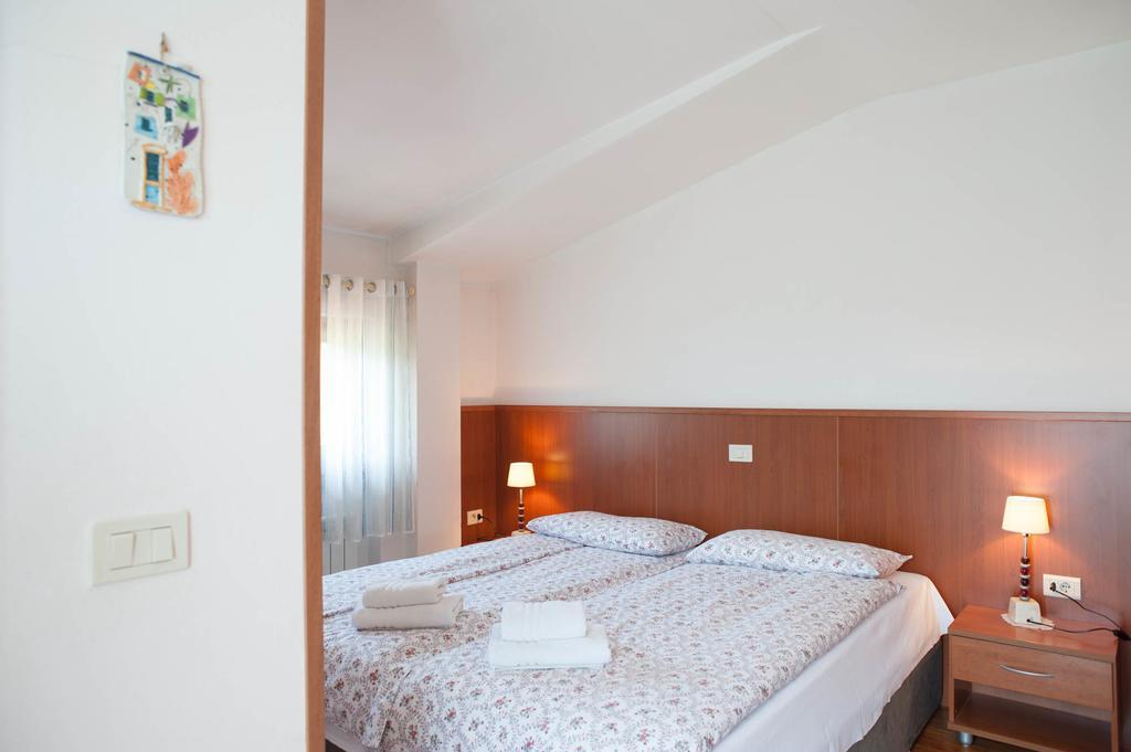 Sempas Rooms Leban מראה חיצוני תמונה