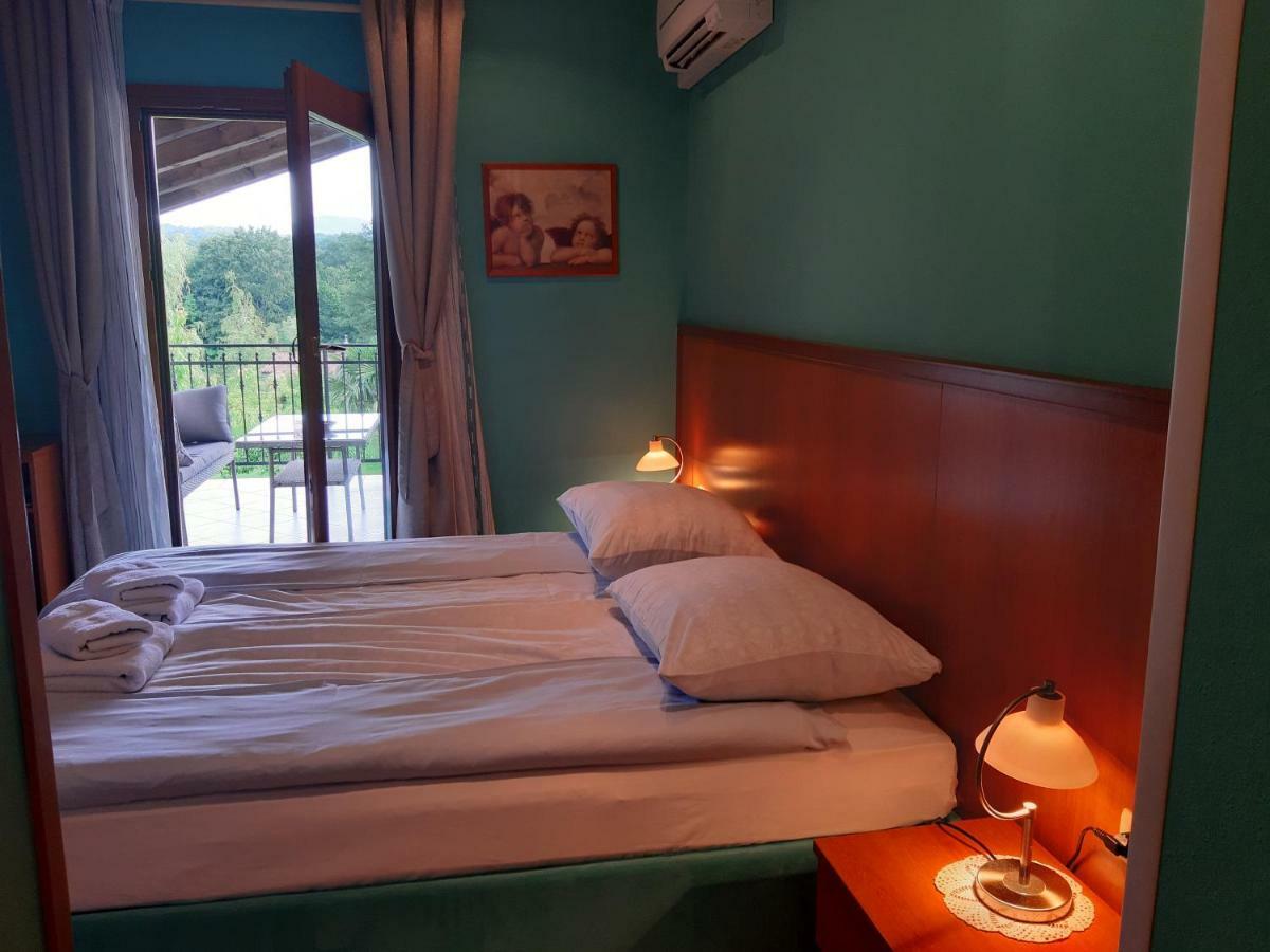 Sempas Rooms Leban מראה חיצוני תמונה