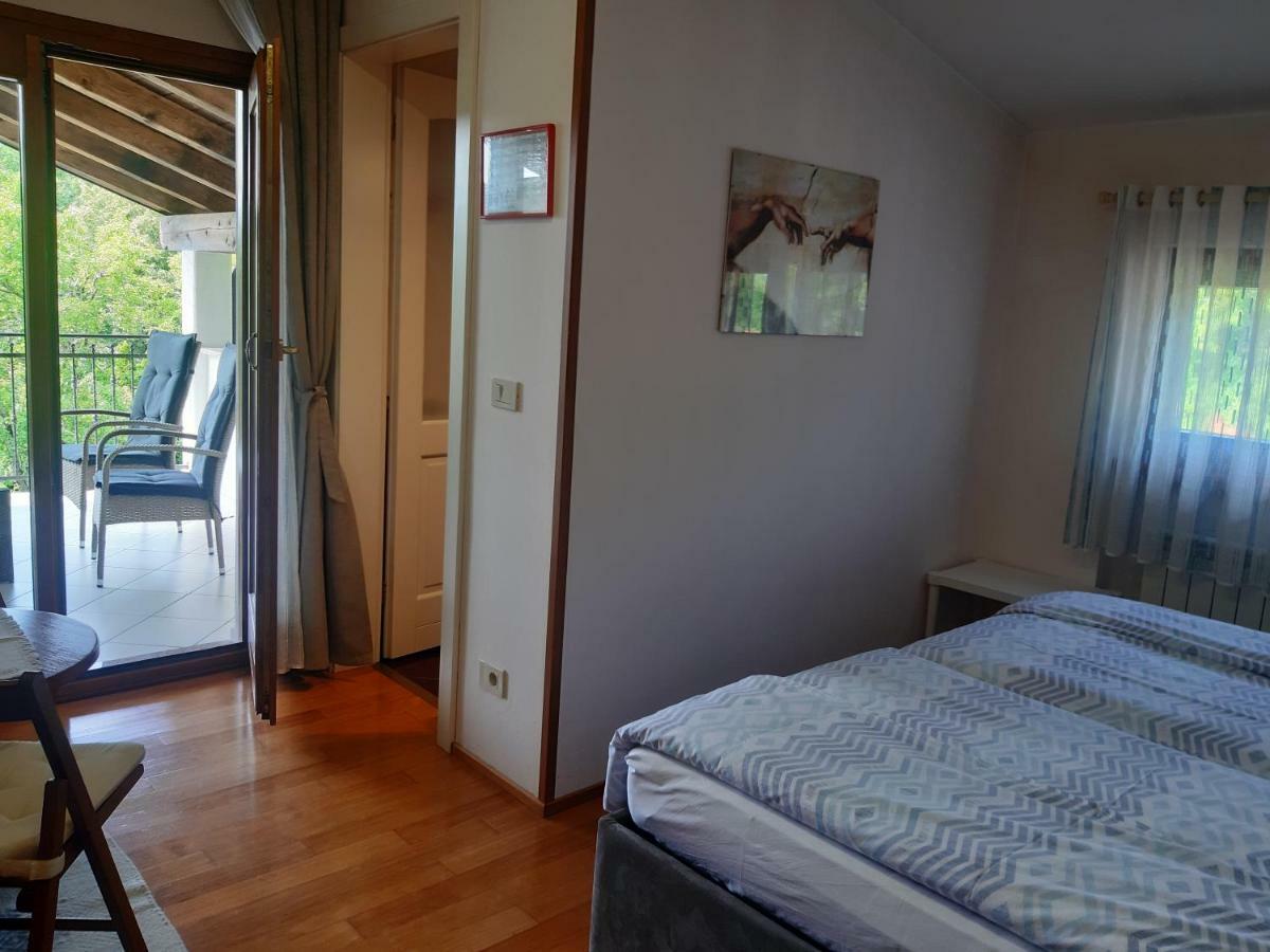 Sempas Rooms Leban מראה חיצוני תמונה
